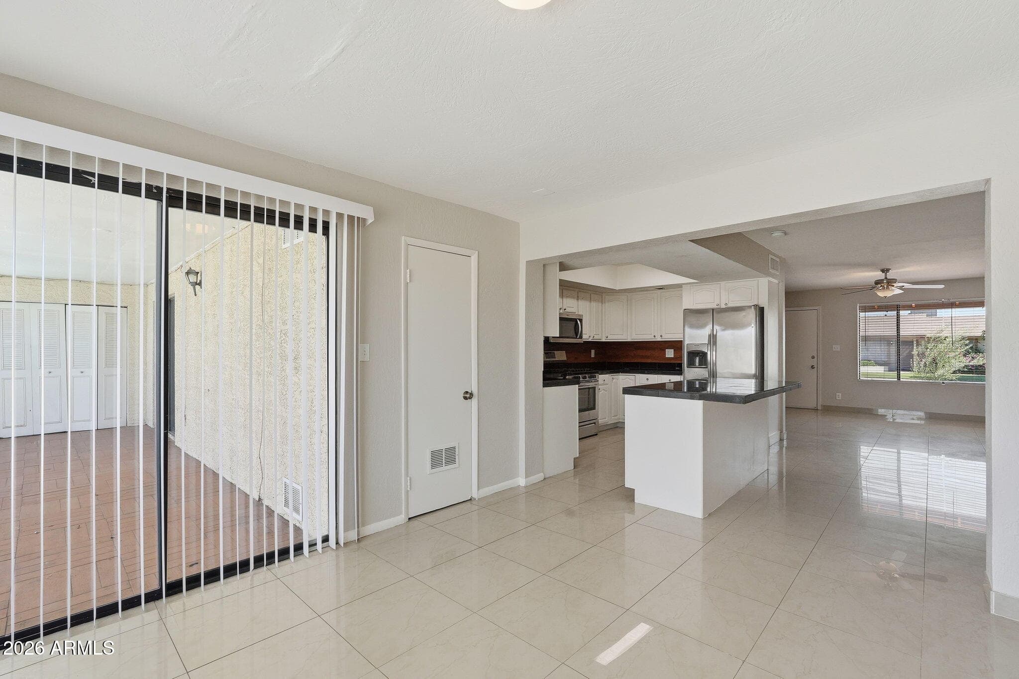 2254 W WETHERSFIELD Road, Phoenix, AZ 85029 — photo 14 of 34