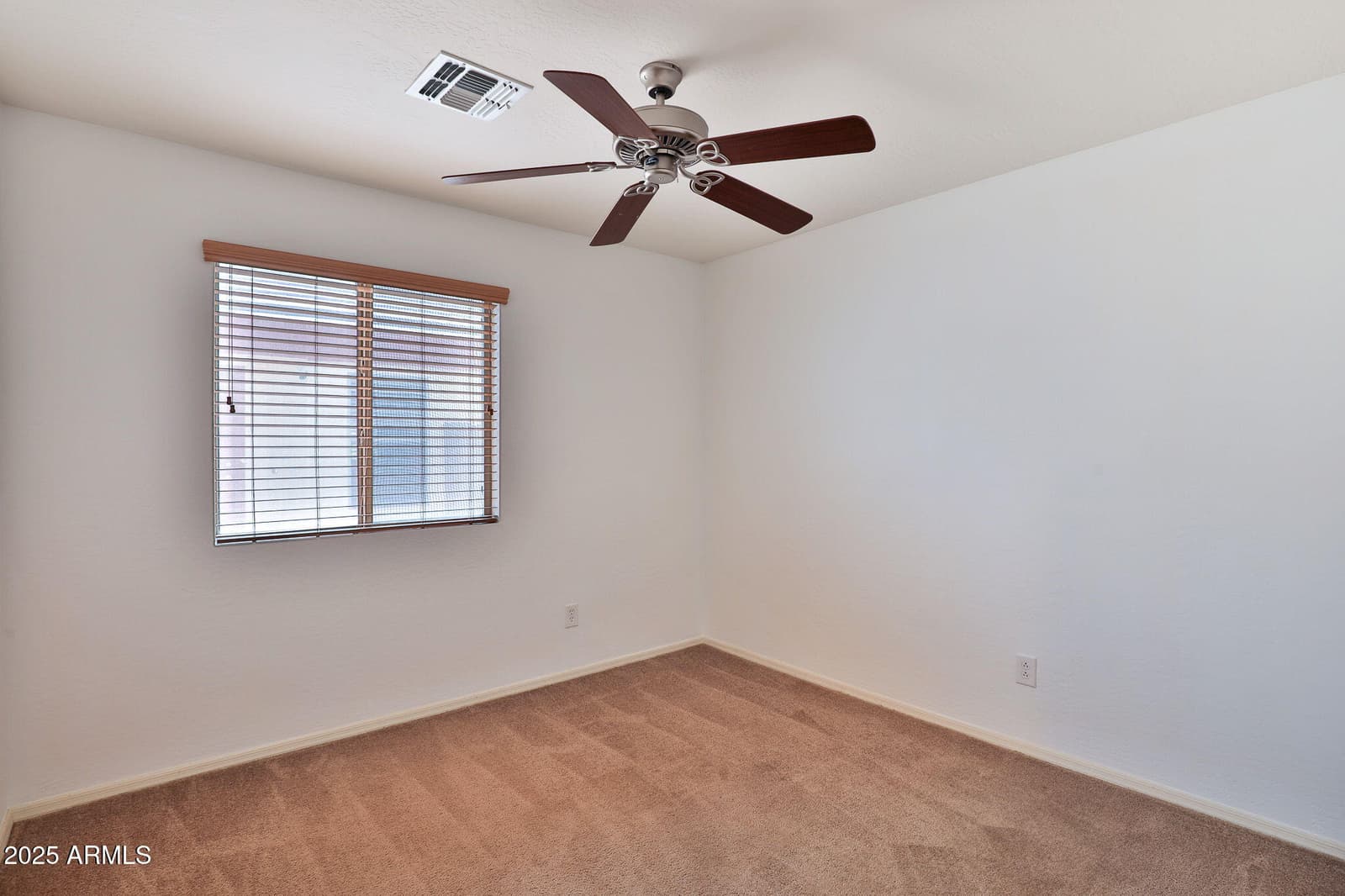 19002 N TOLEDO Avenue, Maricopa, AZ 85138 — photo 18 of 31