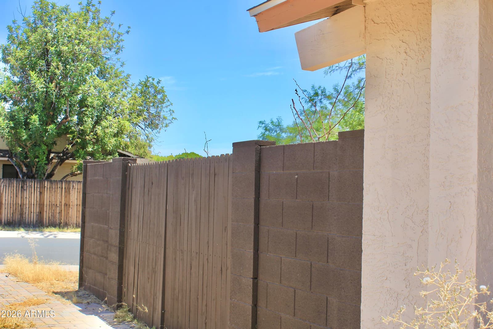 3491 W Desert Hills Drive, Phoenix, AZ 85029 — photo 2 of 24