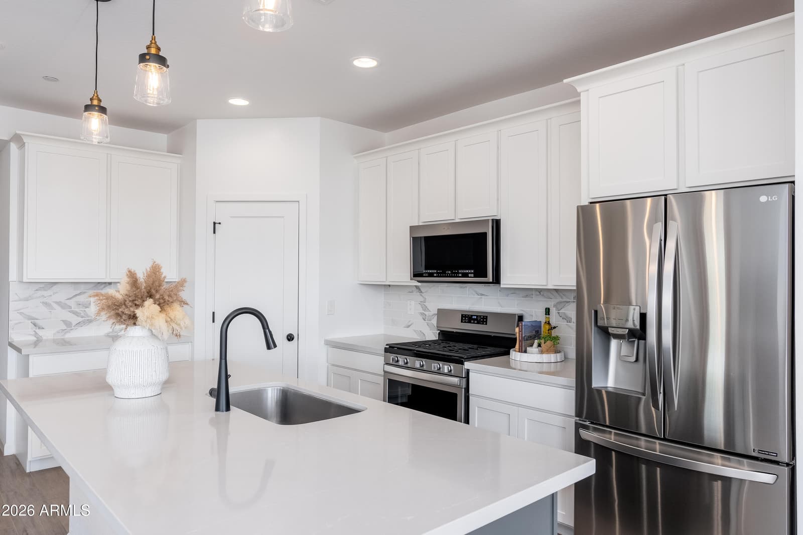13255 W CRESTVALE Drive, Peoria, AZ 85383 — photo 12 of 40