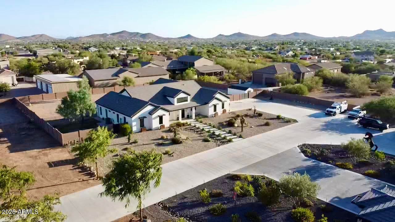 1519 E DOLORES Road, Phoenix, AZ 85086 — photo 6 of 98