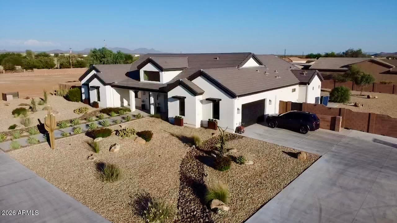 1519 E DOLORES Road, Phoenix, AZ 85086 — photo 7 of 98