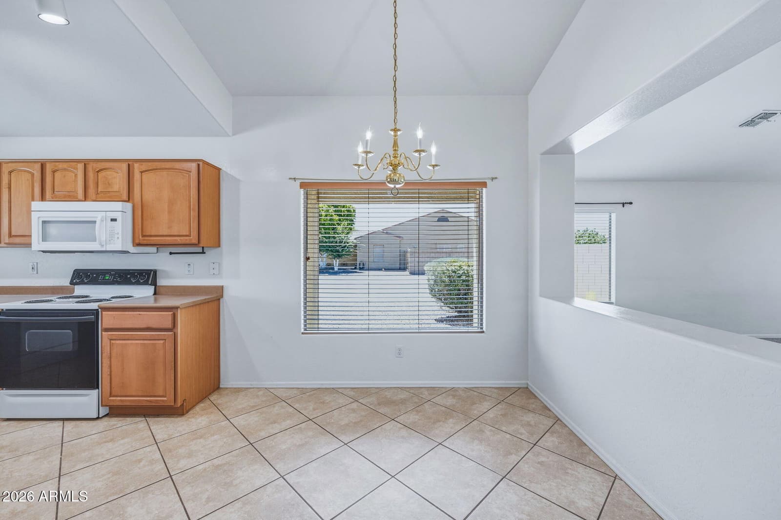 15962 W ACAPULCO Lane, Surprise, AZ 85379 — photo 11 of 32