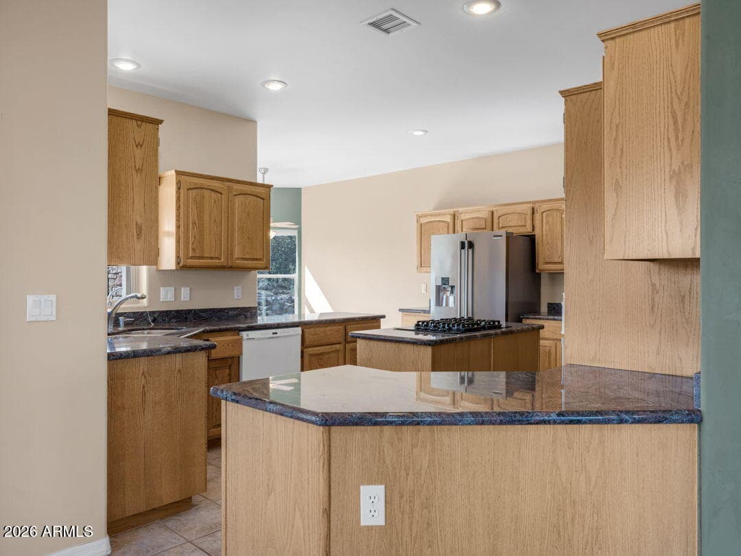 253 THOROUGHBRED Drive, Prescott, AZ 86301 — photo 14 of 49