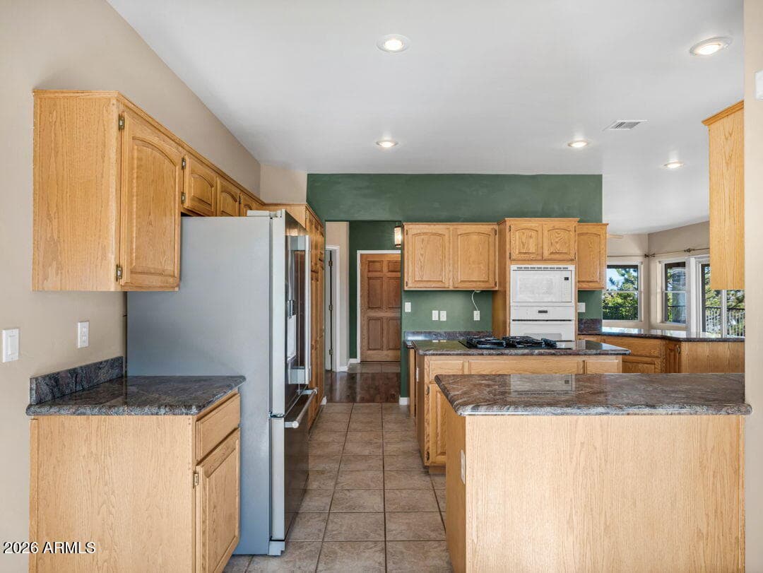 253 THOROUGHBRED Drive, Prescott, AZ 86301 — photo 18 of 49