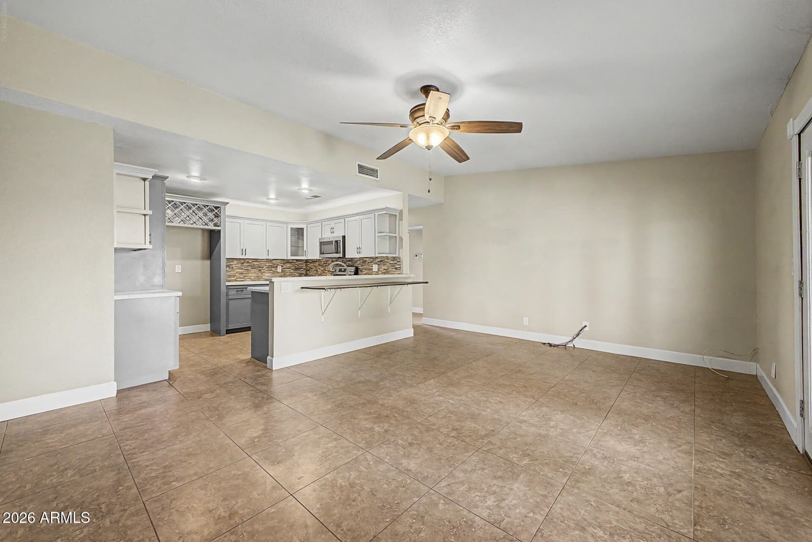 8659 W EARLL Drive W, Phoenix, AZ 85037 — photo 8 of 39