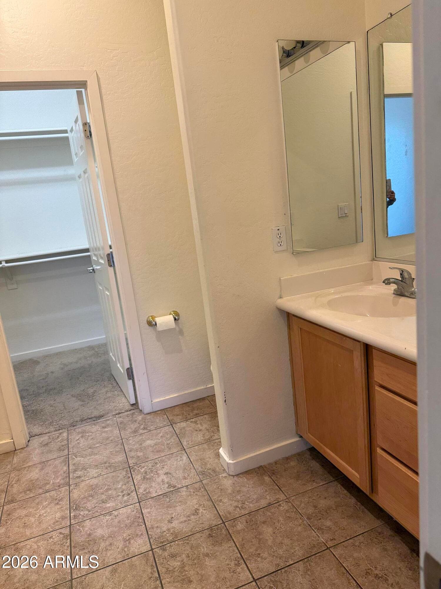 544 N ALMA SCHOOL Road 16, Mesa, AZ 85201 — photo 11 of 24