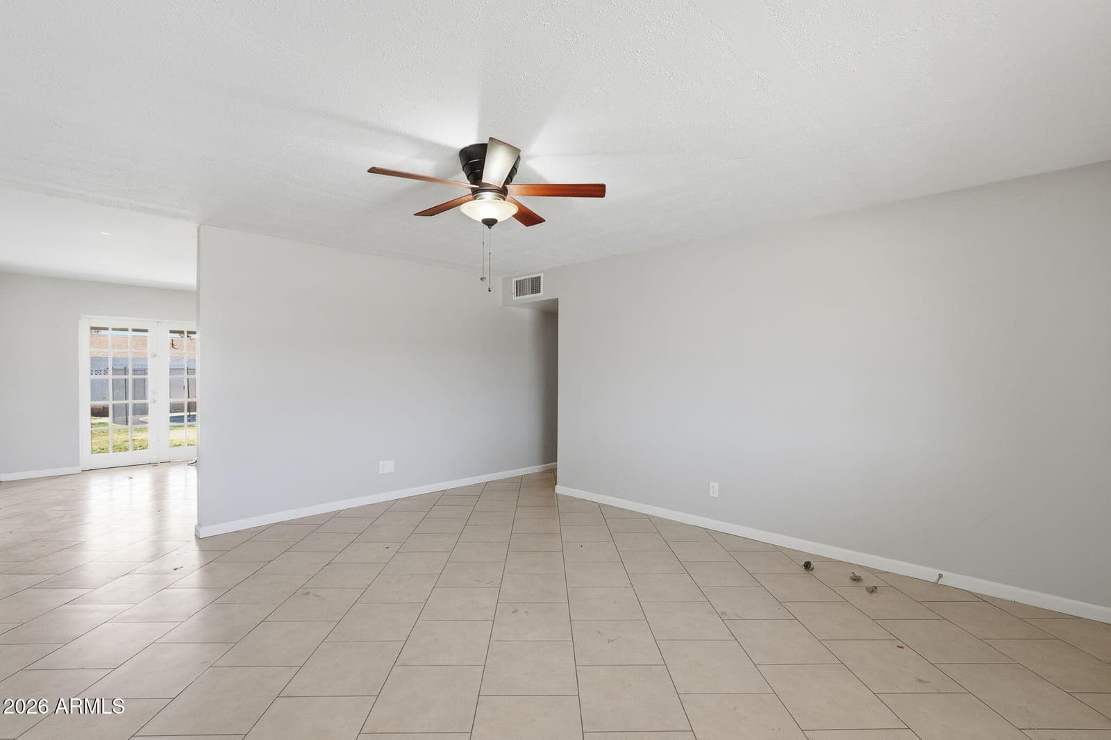 4219 W LAS PALMARITAS Drive, Phoenix, AZ 85051 — photo 5 of 18