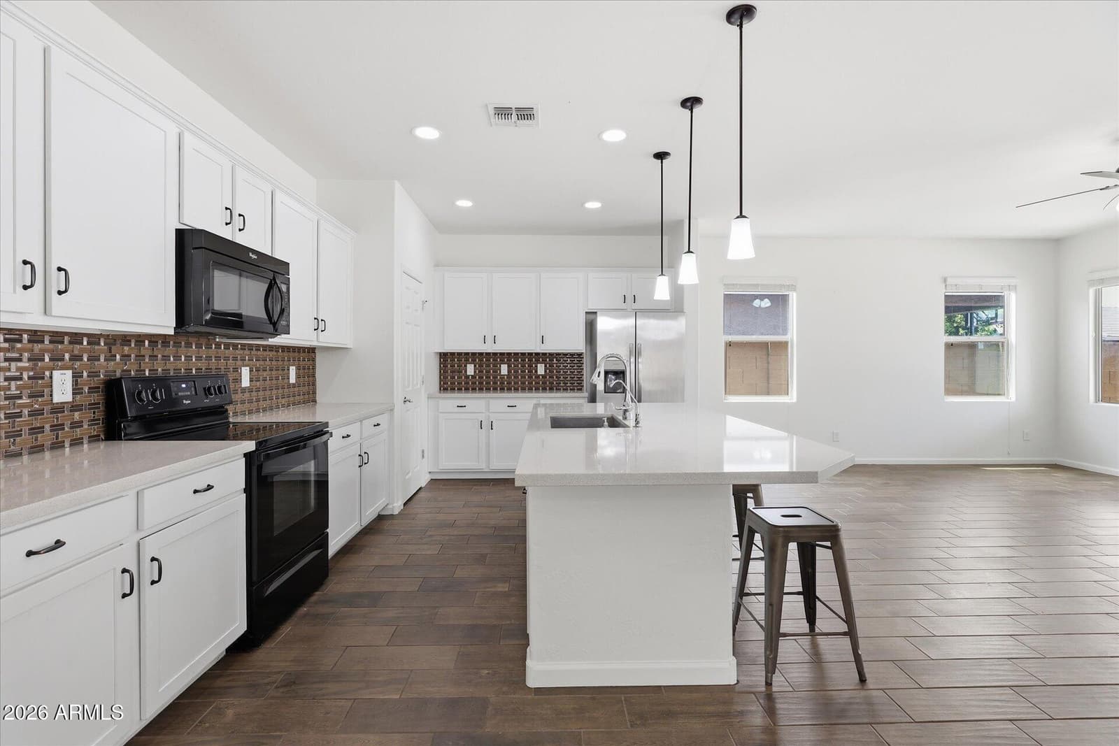 12214 W Briles Road W, Peoria, AZ 85383 — photo 3 of 19