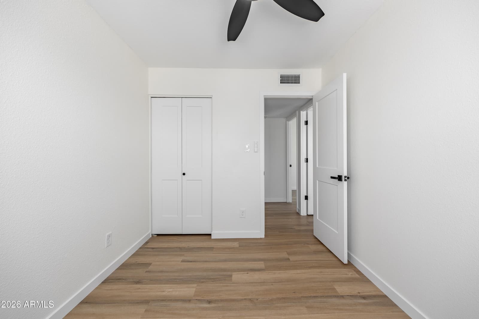 4721 E JONES Avenue, Phoenix, AZ 85040 — photo 10 of 21