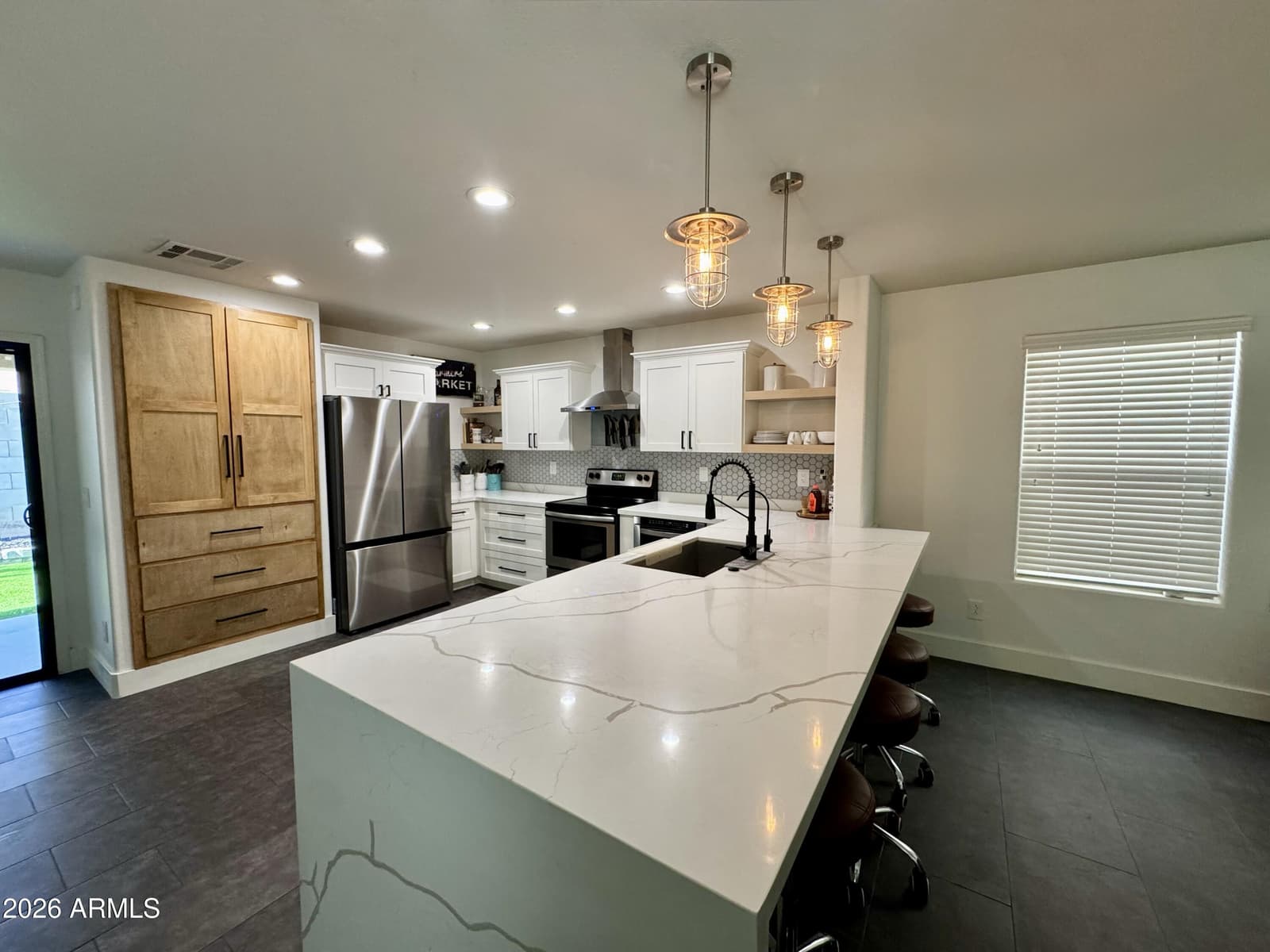 18546 W LEGEND Drive, Surprise, AZ 85374 — photo 2 of 12
