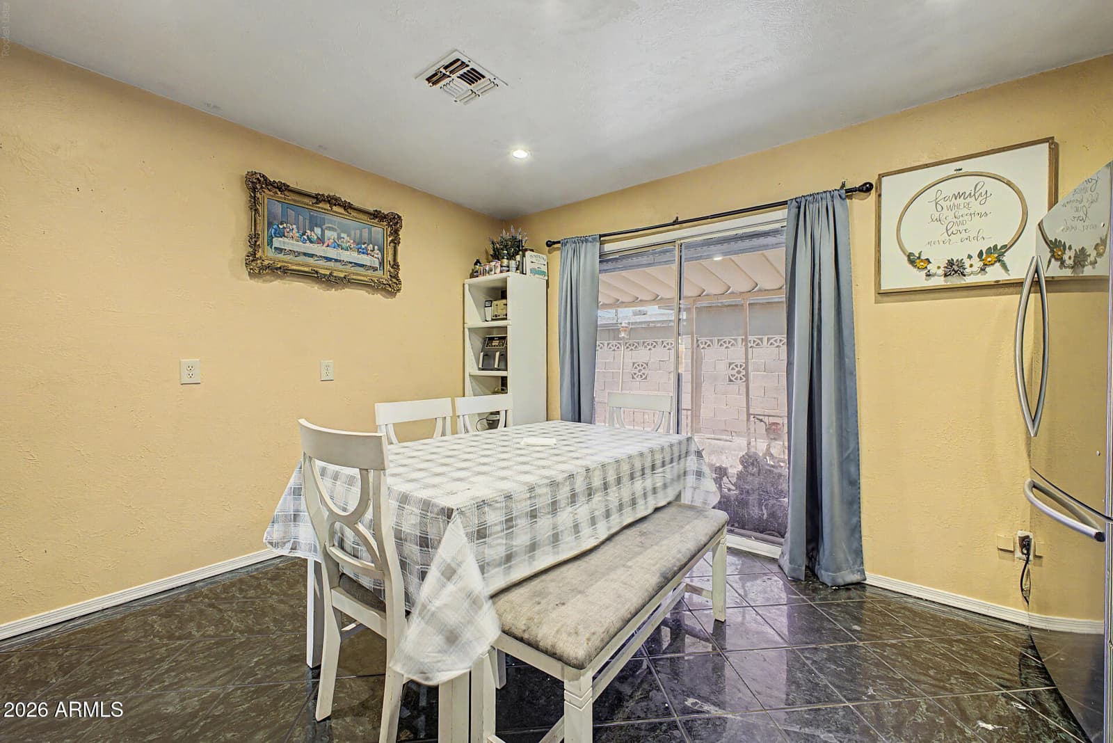 6909 W Wolf Street, Phoenix, AZ 85033 — photo 9 of 29