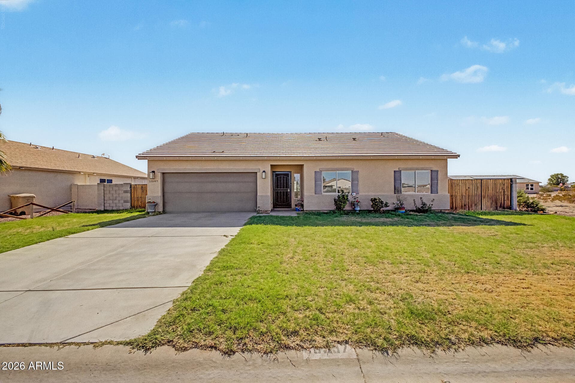 10997 W CAMBRIA Circle, Arizona City, AZ 85123 — photo 2 of 40
