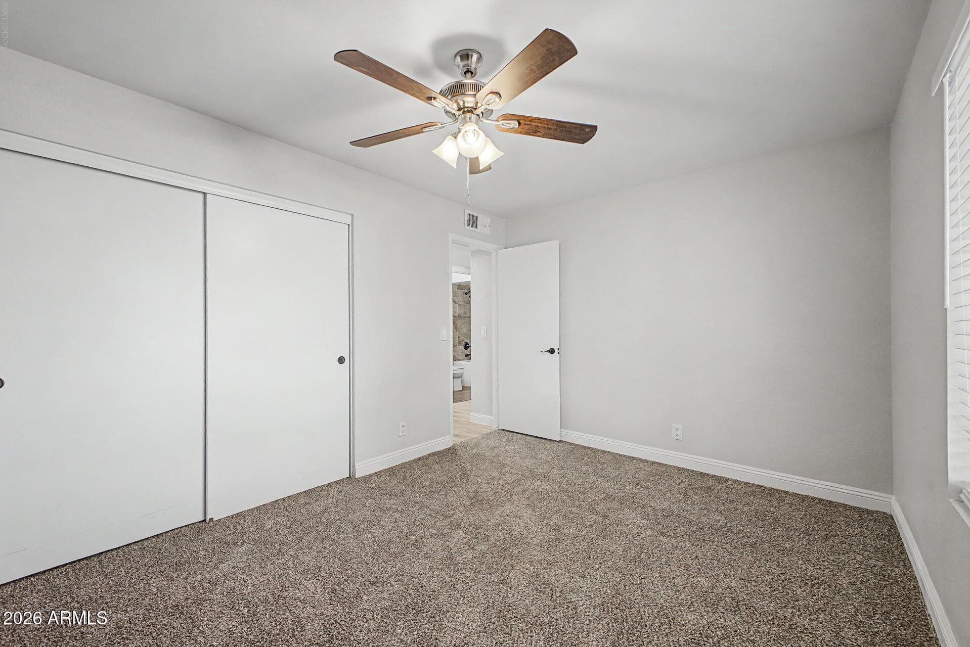 2807 N DAKOTA Street, Chandler, AZ 85225 — photo 26 of 41
