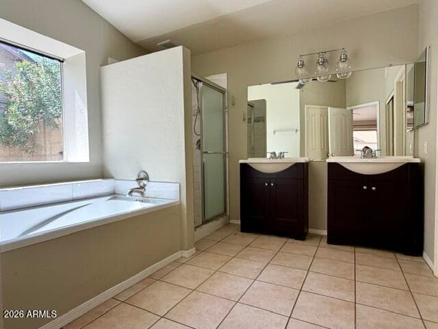 107 W LIBBY Street, Phoenix, AZ 85023 — photo 11 of 16