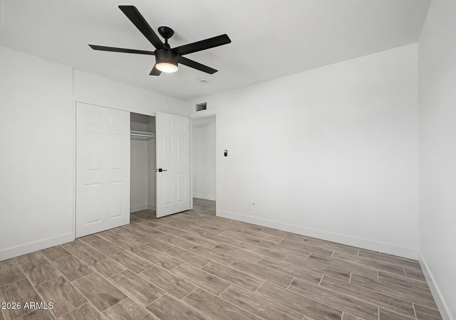 4031 W CLAREMONT Street, Phoenix, AZ 85019 — photo 15 of 27