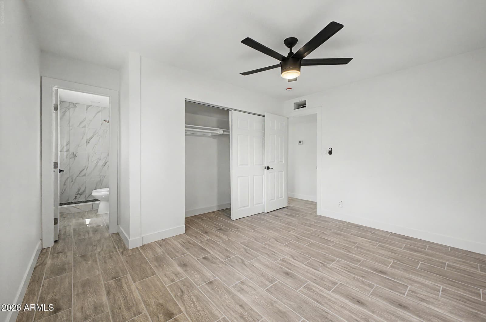 4031 W CLAREMONT Street, Phoenix, AZ 85019 — photo 13 of 27