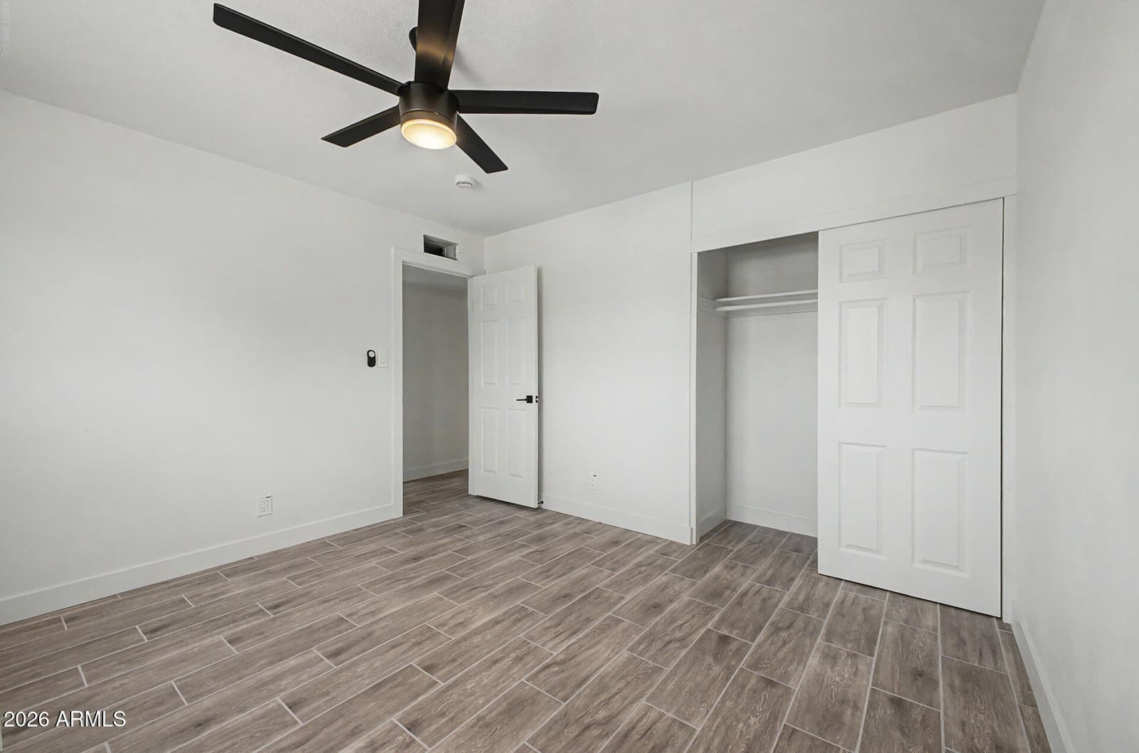 4031 W CLAREMONT Street, Phoenix, AZ 85019 — photo 17 of 27
