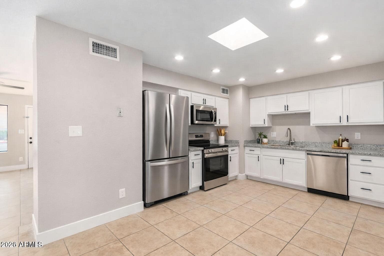 14633 N 33RD Avenue, Phoenix, AZ 85053 — photo 3 of 14