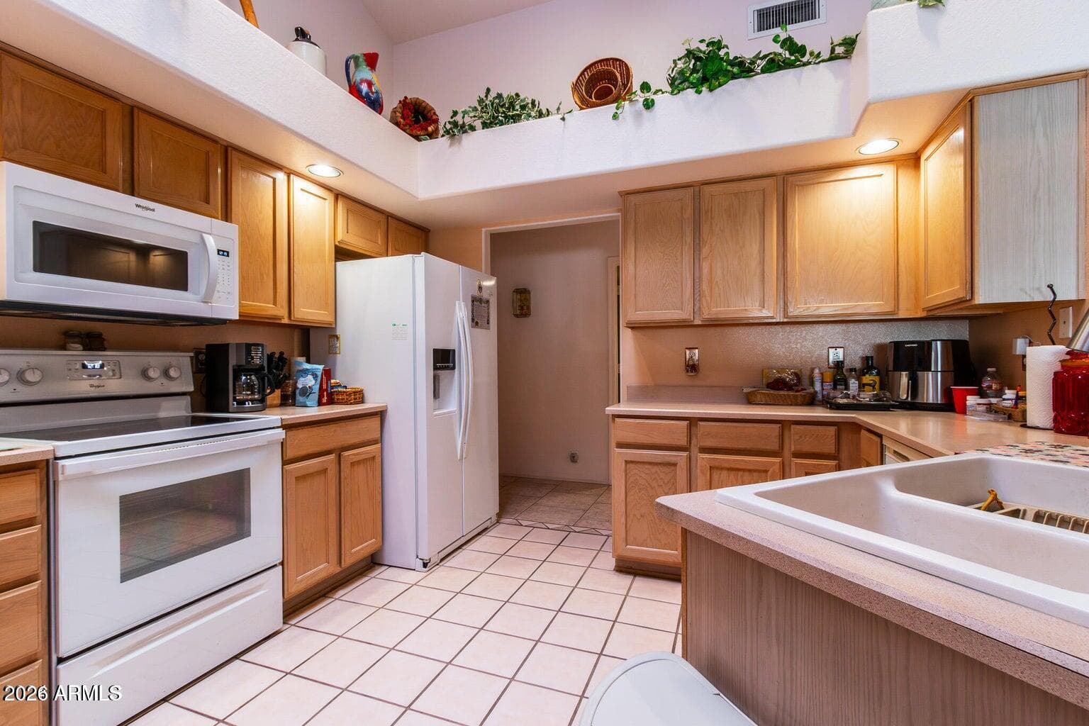 2640 E NORTHRIDGE Street, Mesa, AZ 85213 — photo 5 of 14