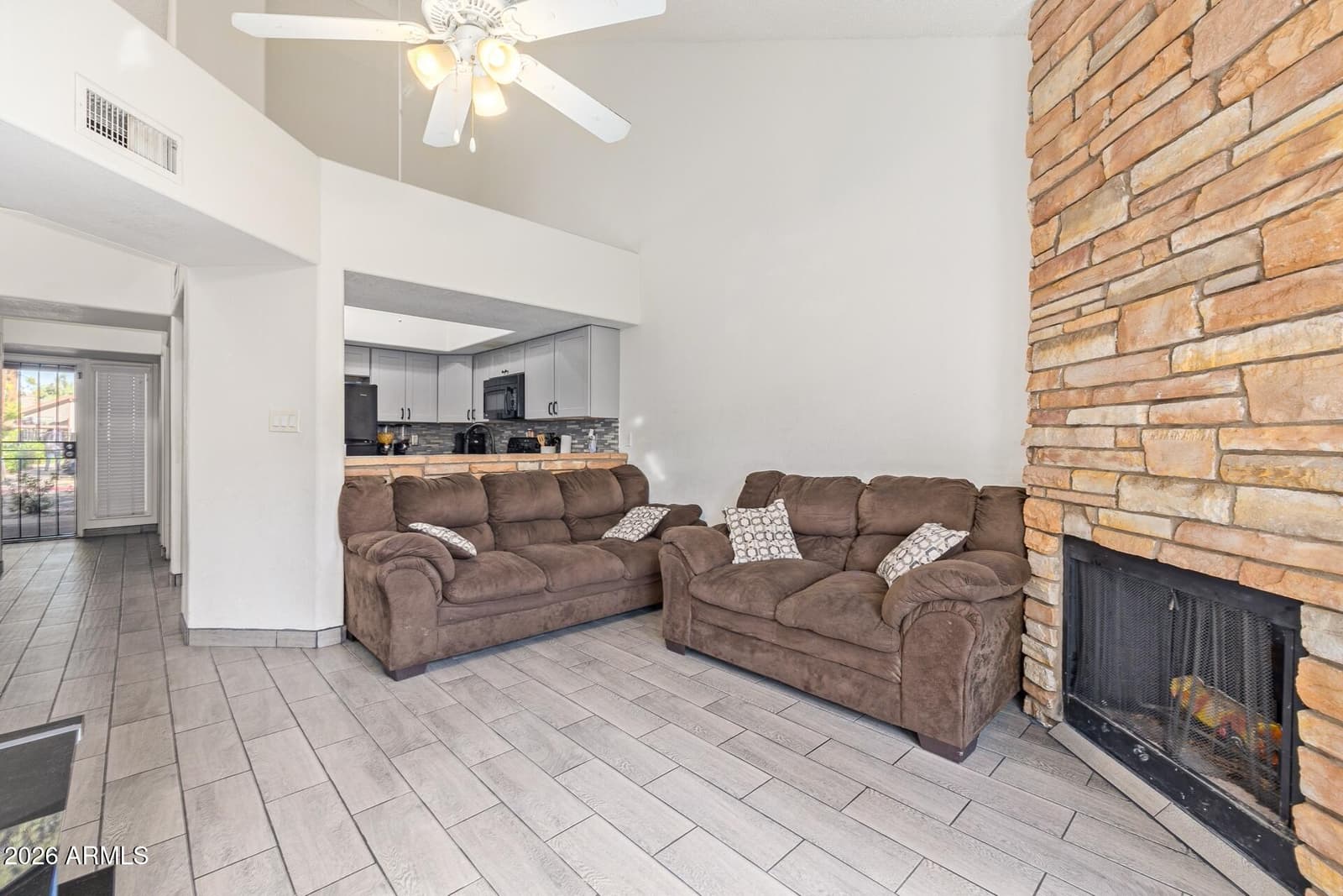 14002 N 49TH Avenue 1112, Glendale, AZ 85306 — photo 5 of 25