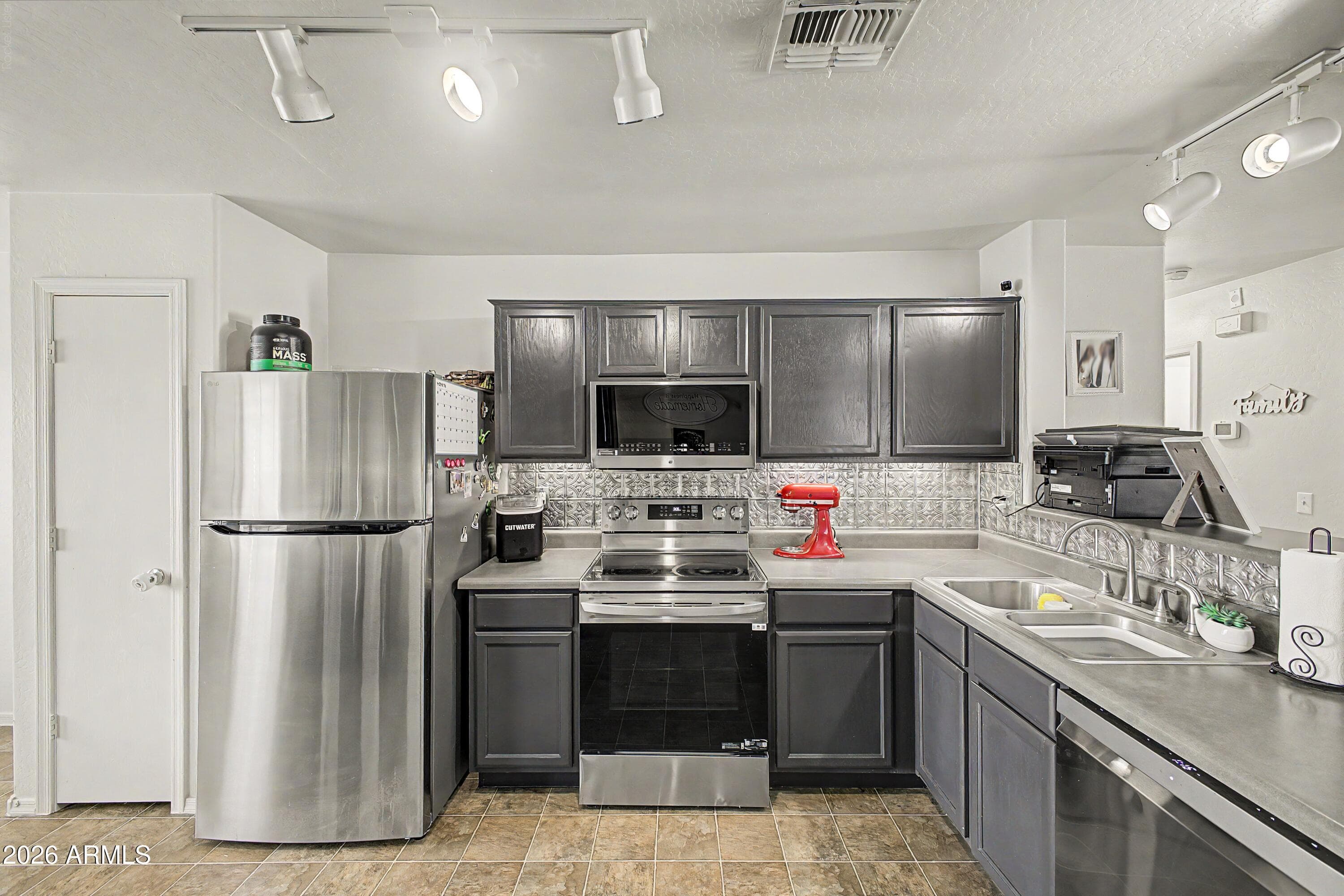 7453 S SKYLARK Lane, Buckeye, AZ 85326 — photo 3 of 24