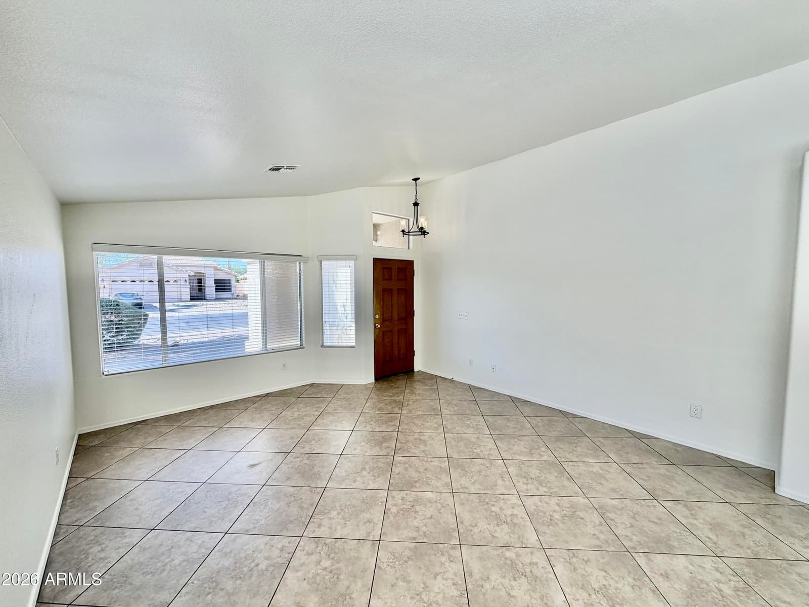 141 W SHANNON Street, Gilbert, AZ 85233 — photo 13 of 45