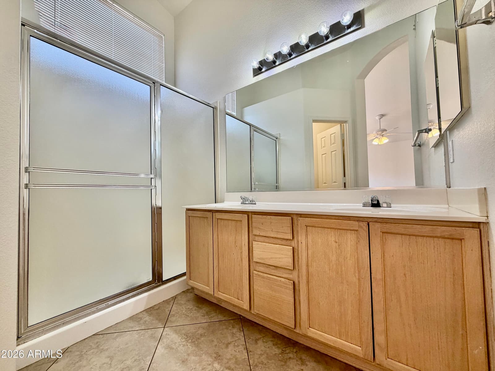 141 W SHANNON Street, Gilbert, AZ 85233 — photo 25 of 45