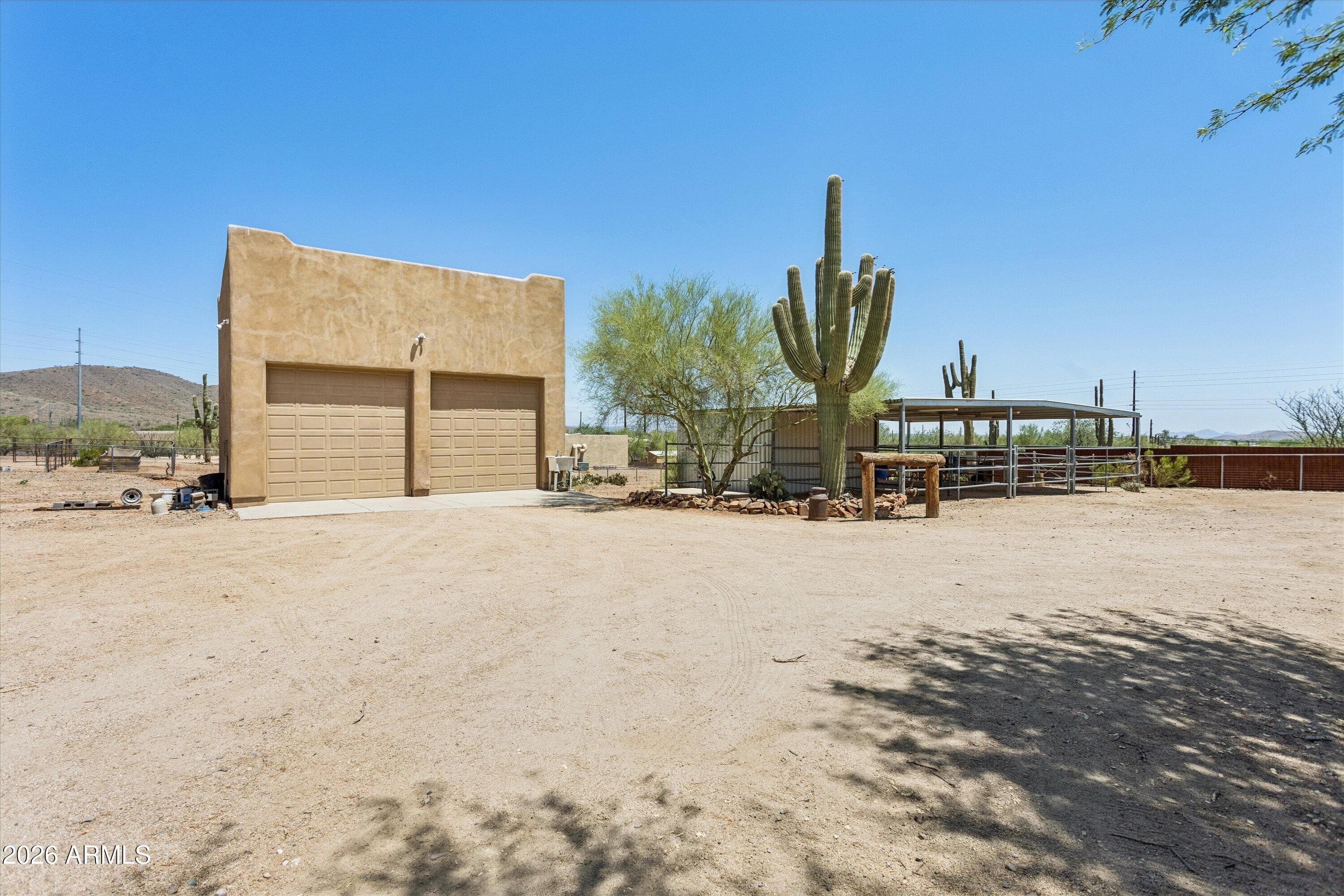 39507 N 10TH Street, Phoenix, AZ 85086 — photo 5 of 50