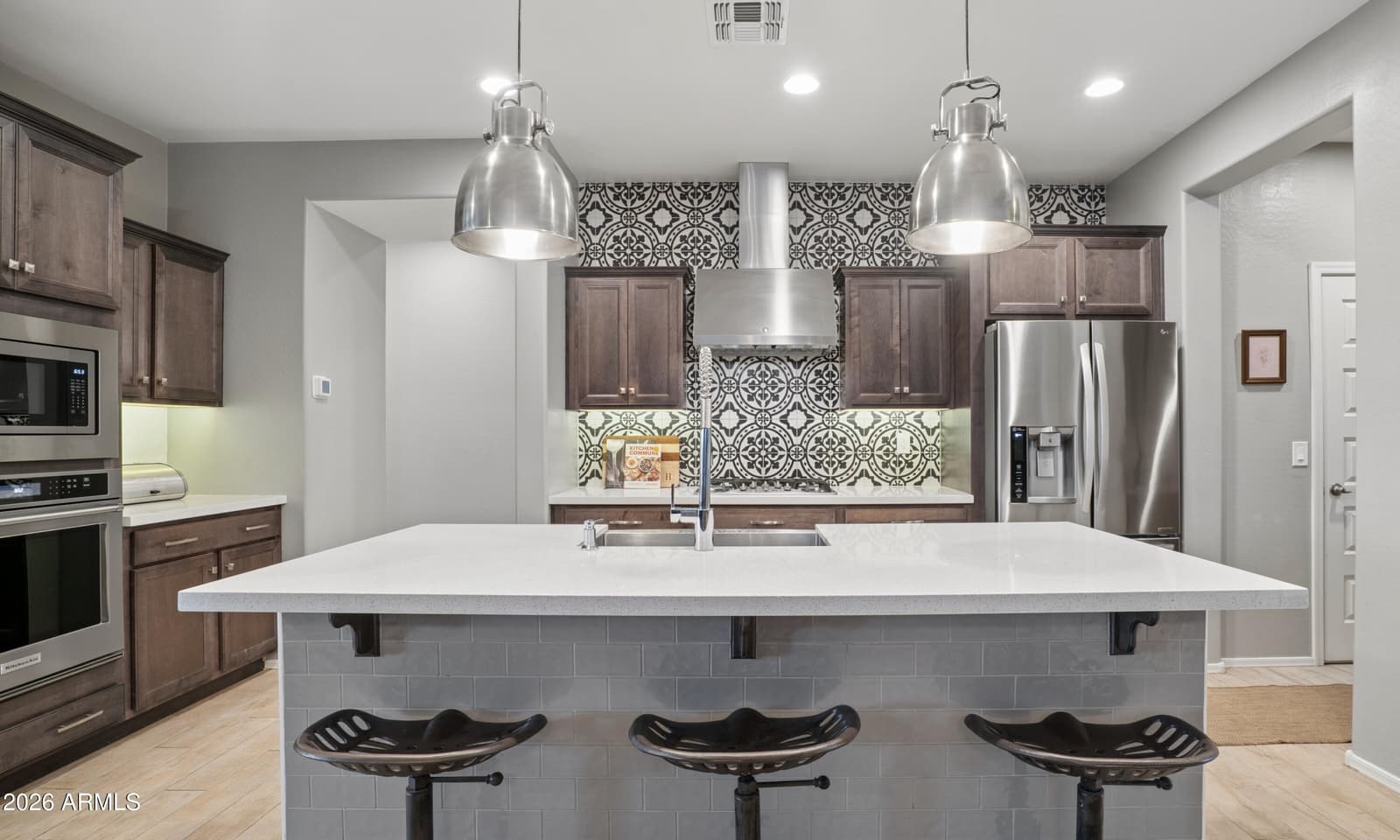 30923 N 25th Drive, Phoenix, AZ 85085 — photo 10 of 34