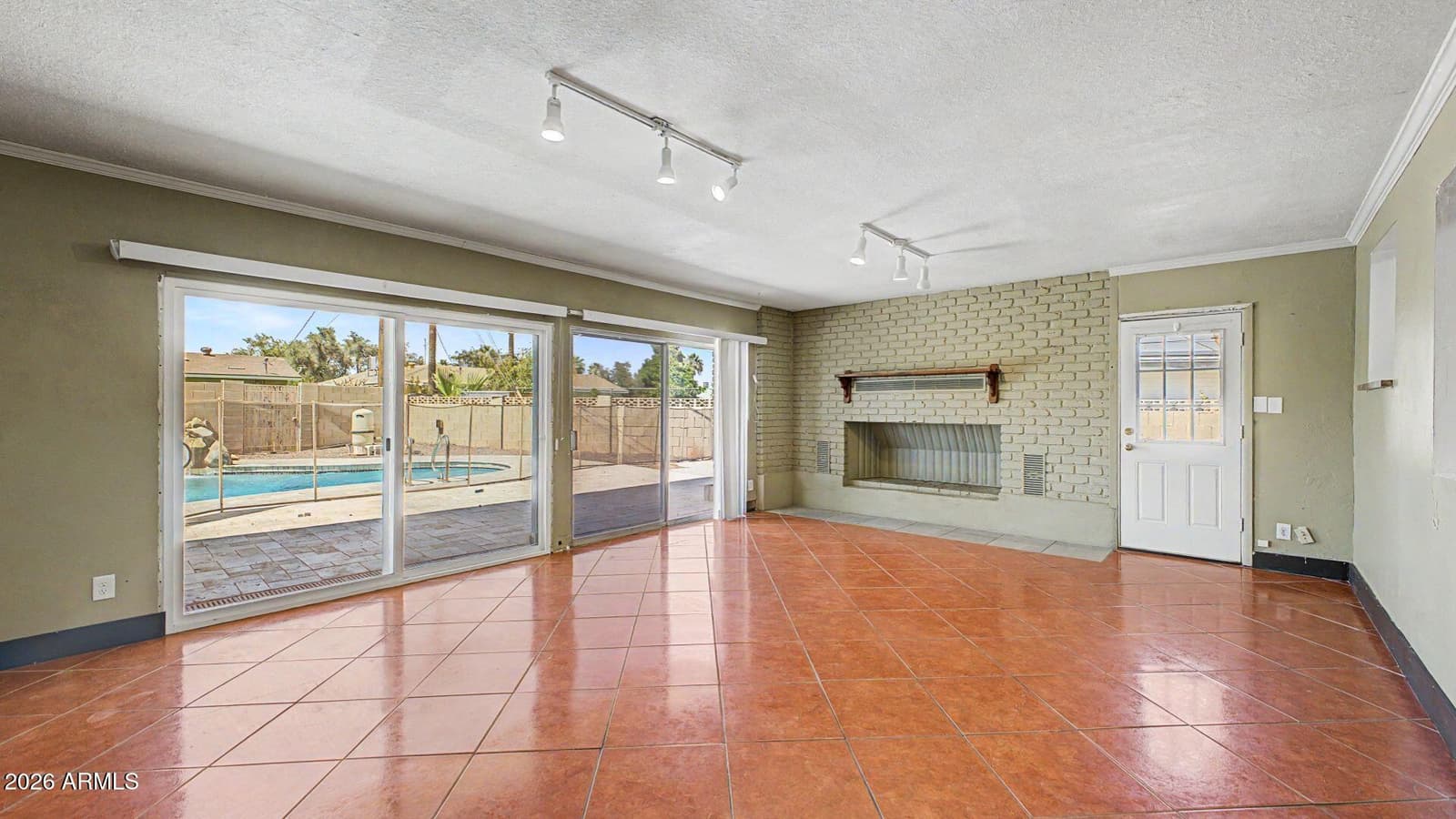 6024 N 22ND Avenue, Phoenix, AZ 85015 — photo 9 of 46