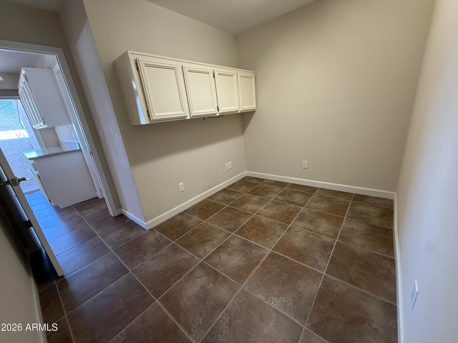 1301 E Rowlands Lane, Phoenix, AZ 85022 — photo 14 of 42