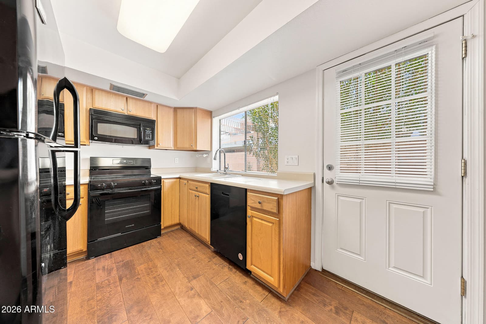 1550 N STAPLEY Drive 79, Mesa, AZ 85203 — photo 15 of 60