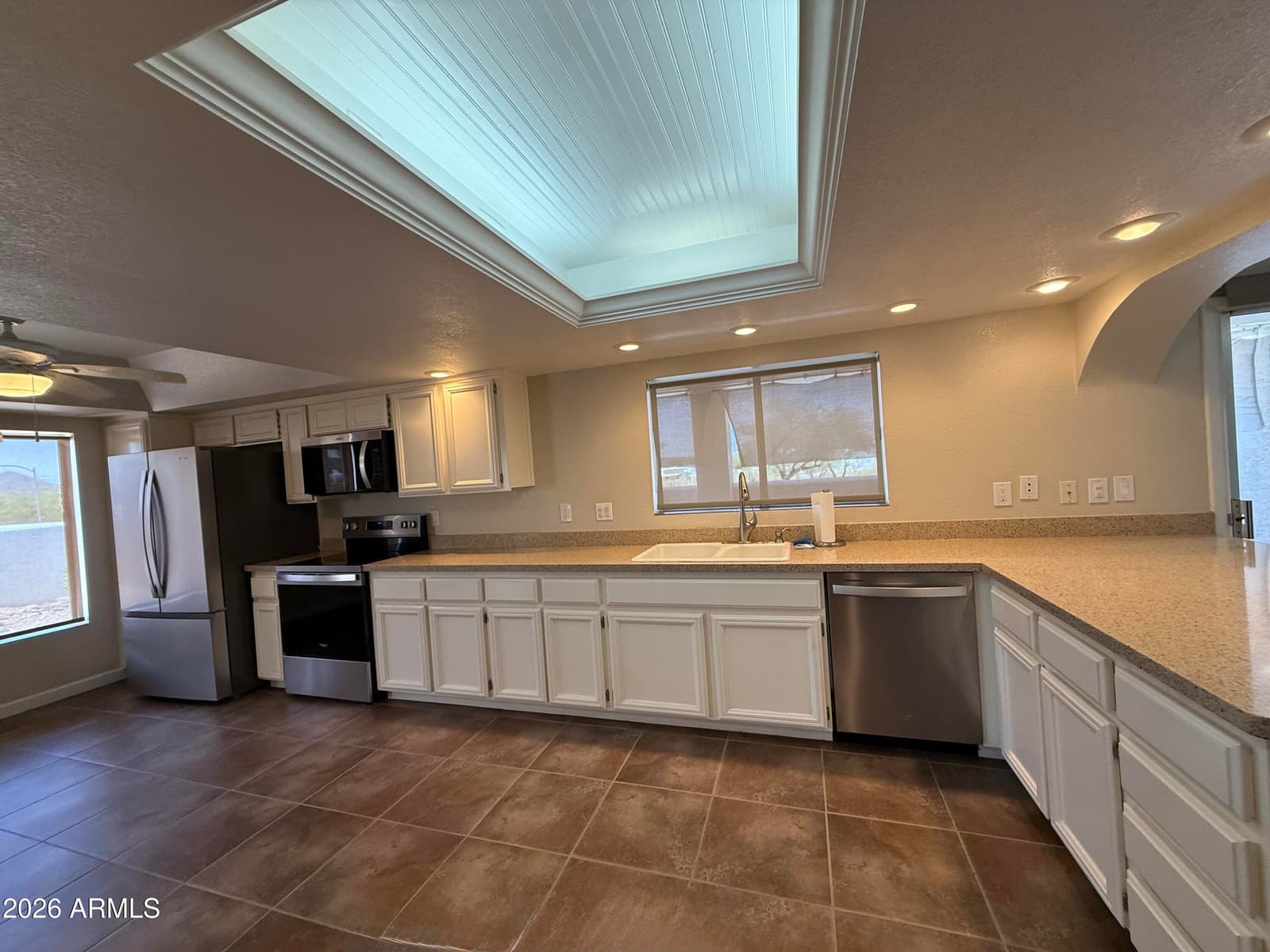 1301 E Rowlands Lane, Phoenix, AZ 85022 — photo 12 of 42
