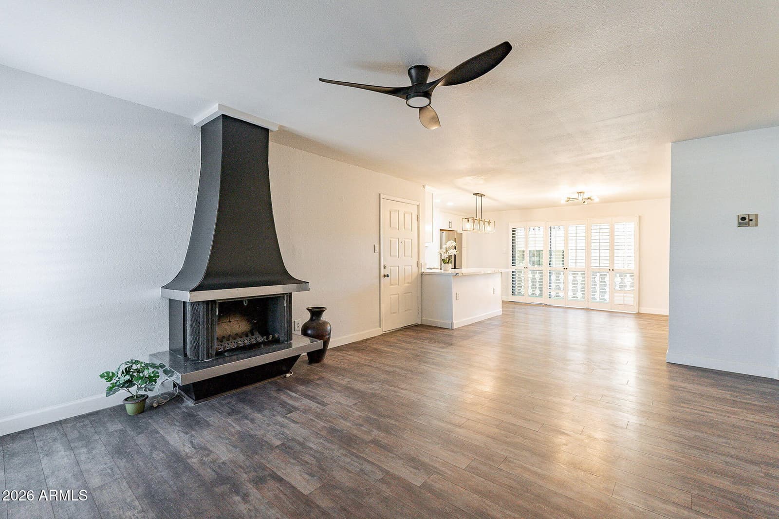 4950 N MILLER Road 220, Scottsdale, AZ 85251 — photo 13 of 29
