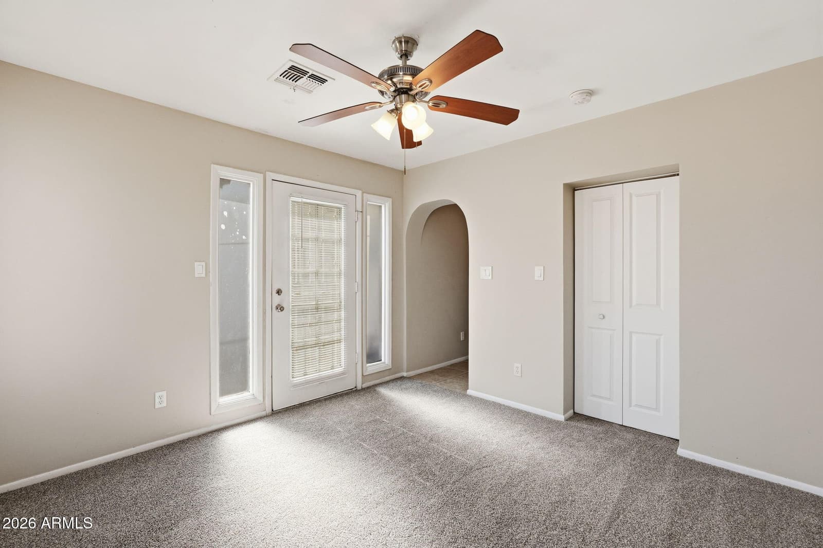 2416 W STELLA Lane, Phoenix, AZ 85015 — photo 16 of 33