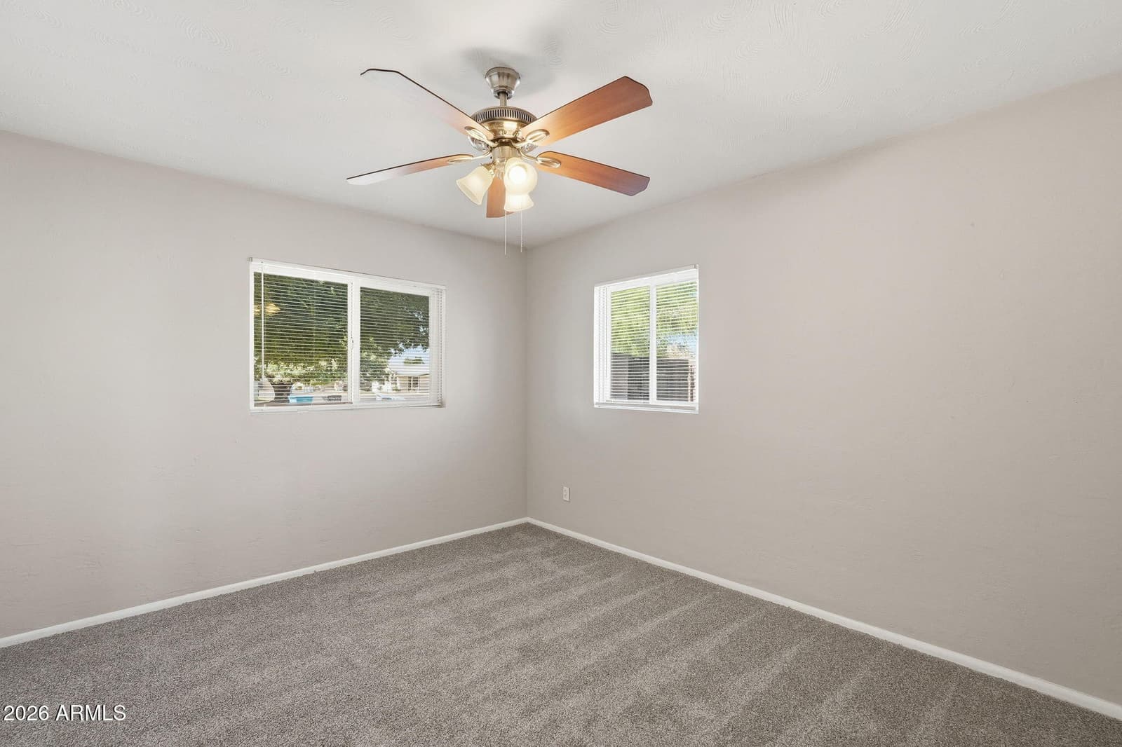 2416 W STELLA Lane, Phoenix, AZ 85015 — photo 18 of 33