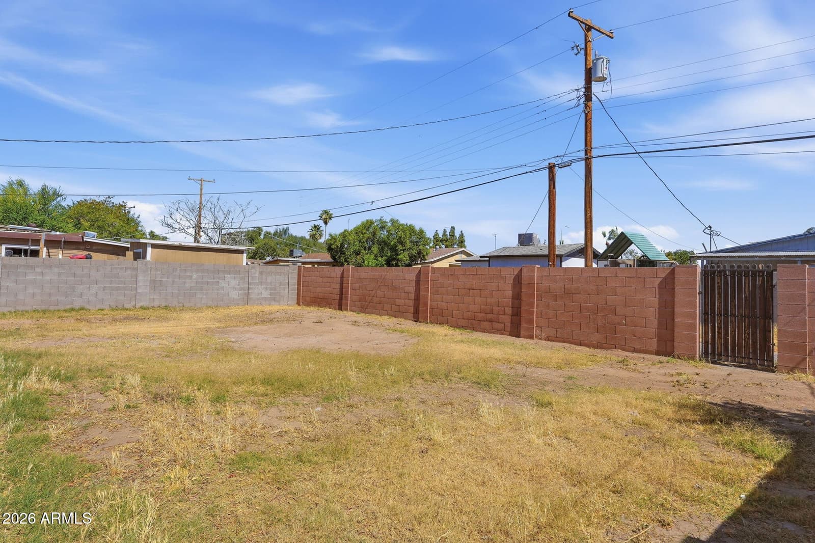 2416 W STELLA Lane, Phoenix, AZ 85015 — photo 30 of 33