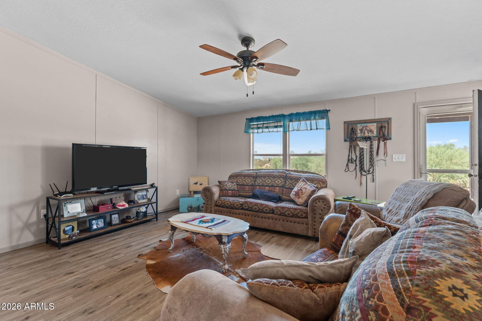 27565 S CLYDESDALE Avenue, Congress, AZ 85332 — photo 12 of 36