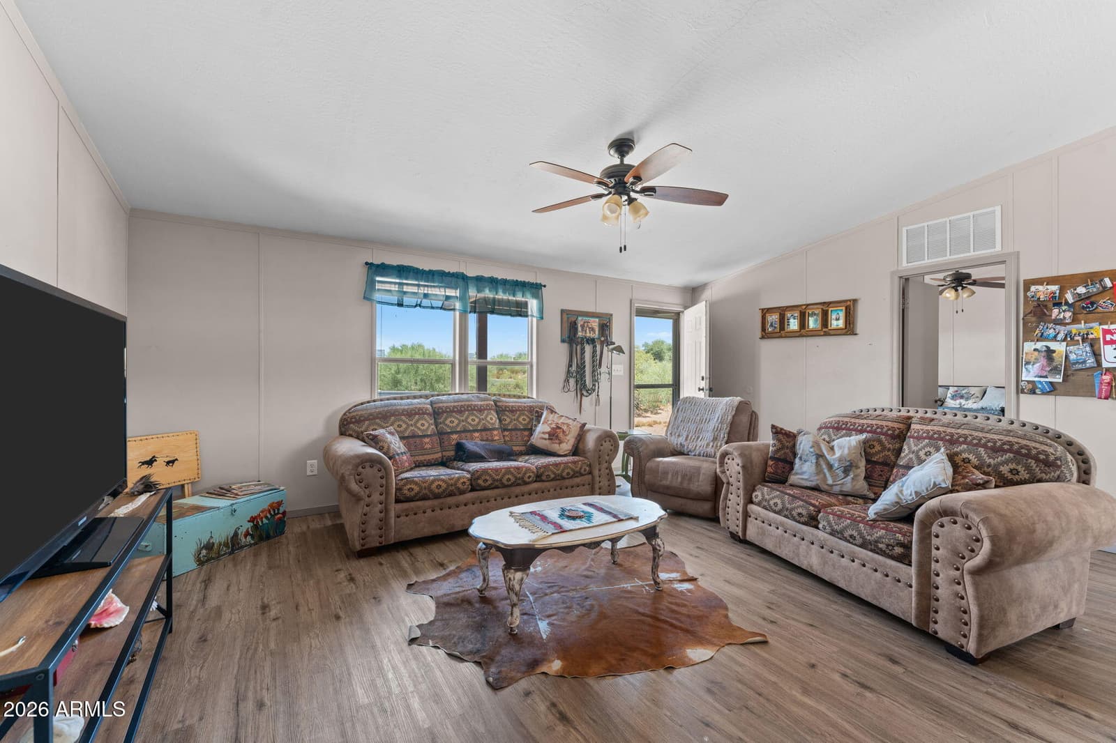 27565 S CLYDESDALE Avenue, Congress, AZ 85332 — photo 14 of 36