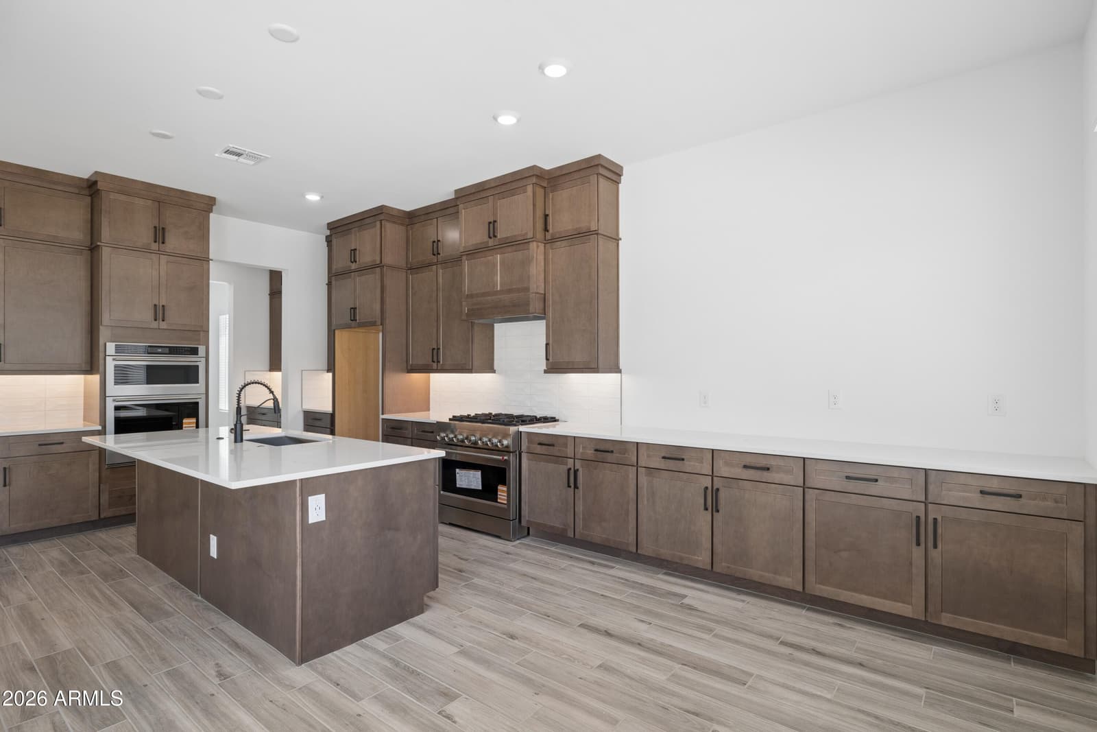 24040 N 25TH Street, Phoenix, AZ 85024 — photo 12 of 47