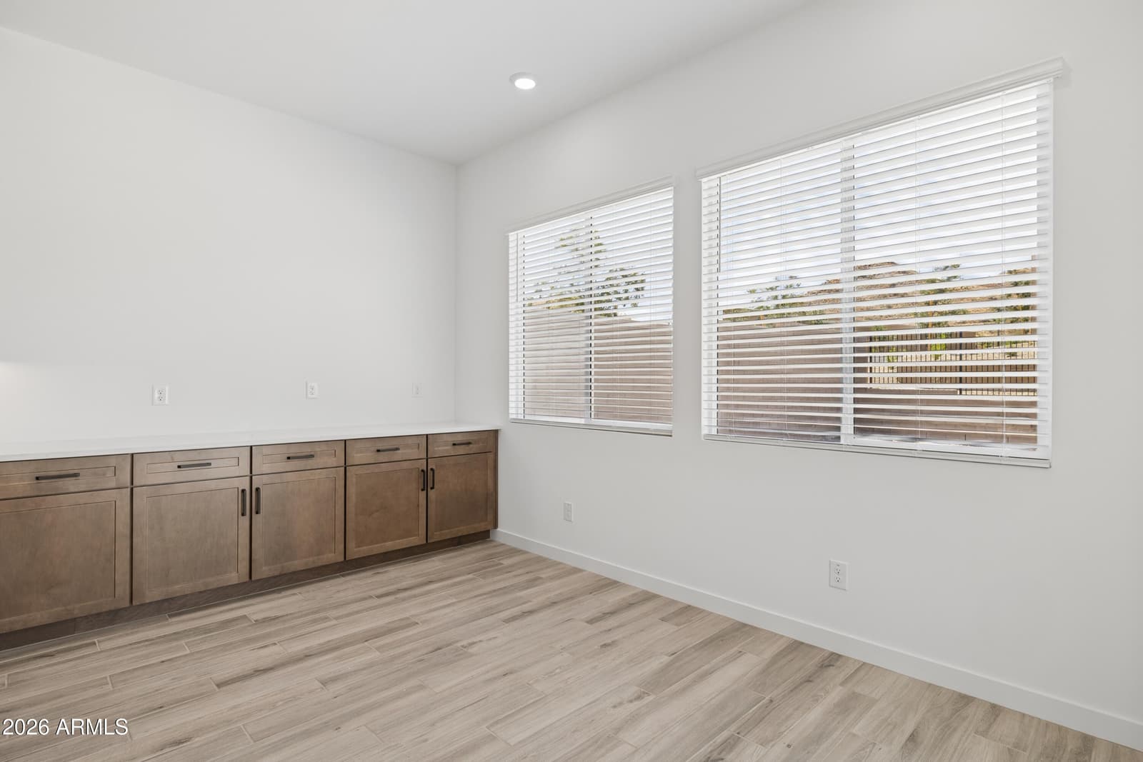 24040 N 25TH Street, Phoenix, AZ 85024 — photo 11 of 47