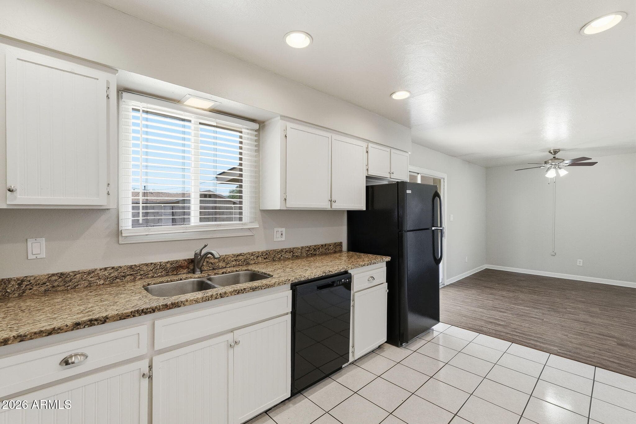 14638 N 36TH Place, Phoenix, AZ 85032 — photo 10 of 28