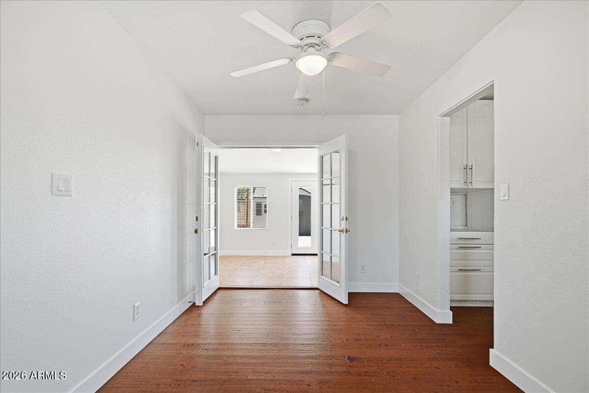 1019 W 10TH Street, Tempe, AZ 85281 — photo 15 of 34