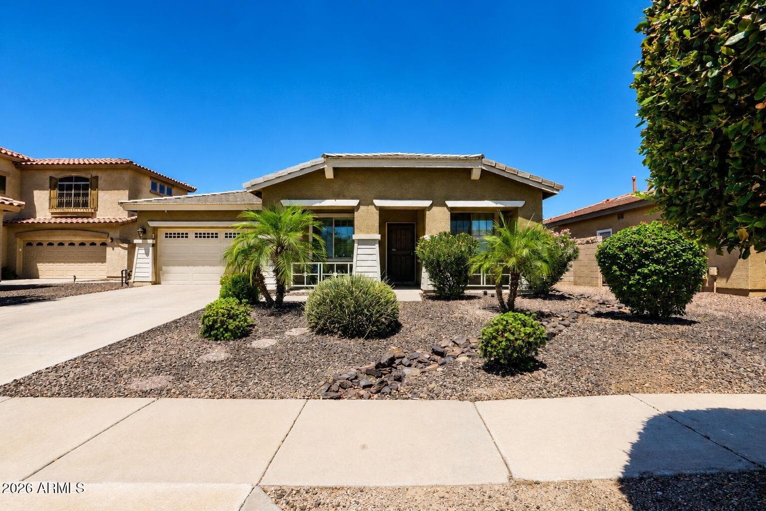 7306 N 88TH Lane, Glendale, AZ 85305 — photo 3 of 39