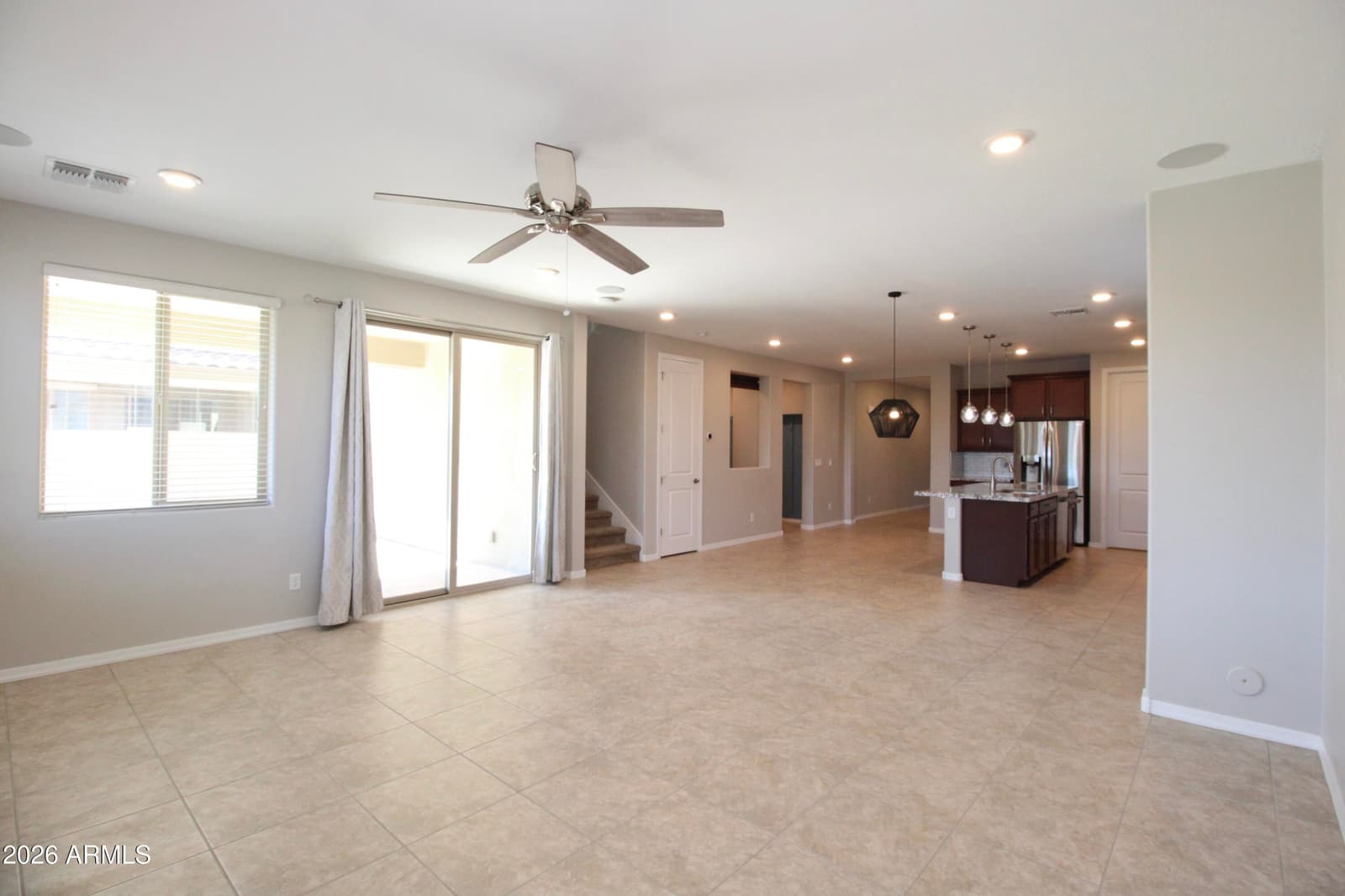10221 E WAVELENGTH Avenue, Mesa, AZ 85212 — photo 8 of 32