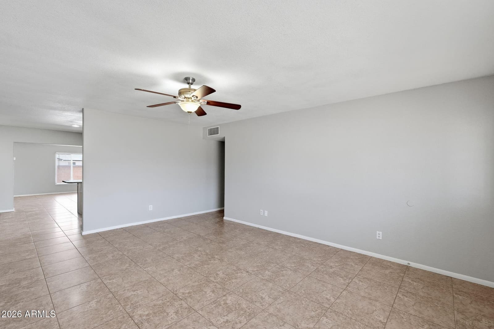 4125 W EL CAMINITO Drive, Phoenix, AZ 85051 — photo 4 of 32