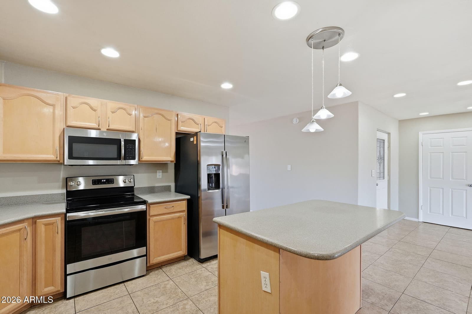 4125 W EL CAMINITO Drive, Phoenix, AZ 85051 — photo 11 of 32