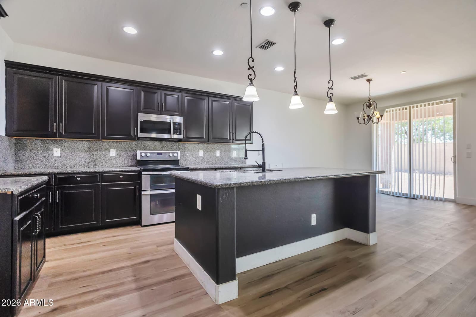 3705 S 105TH Drive, Tolleson, AZ 85353 — photo 8 of 31