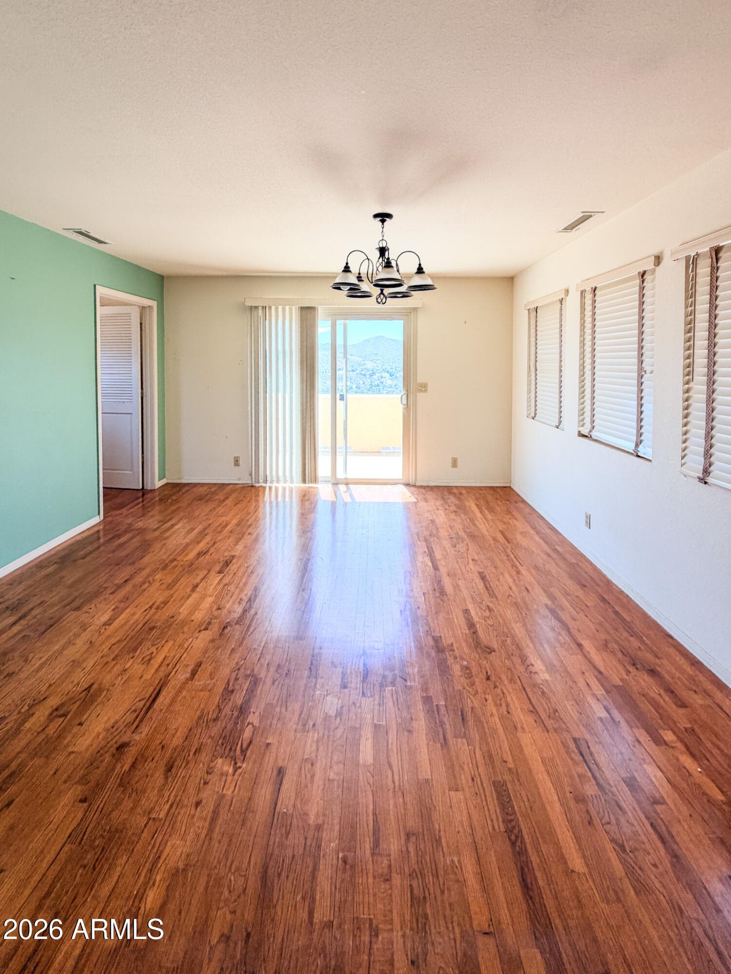 1530 N WARREN Drive, Prescott, AZ 86301 — photo 3 of 23